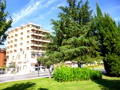 Monzón 32