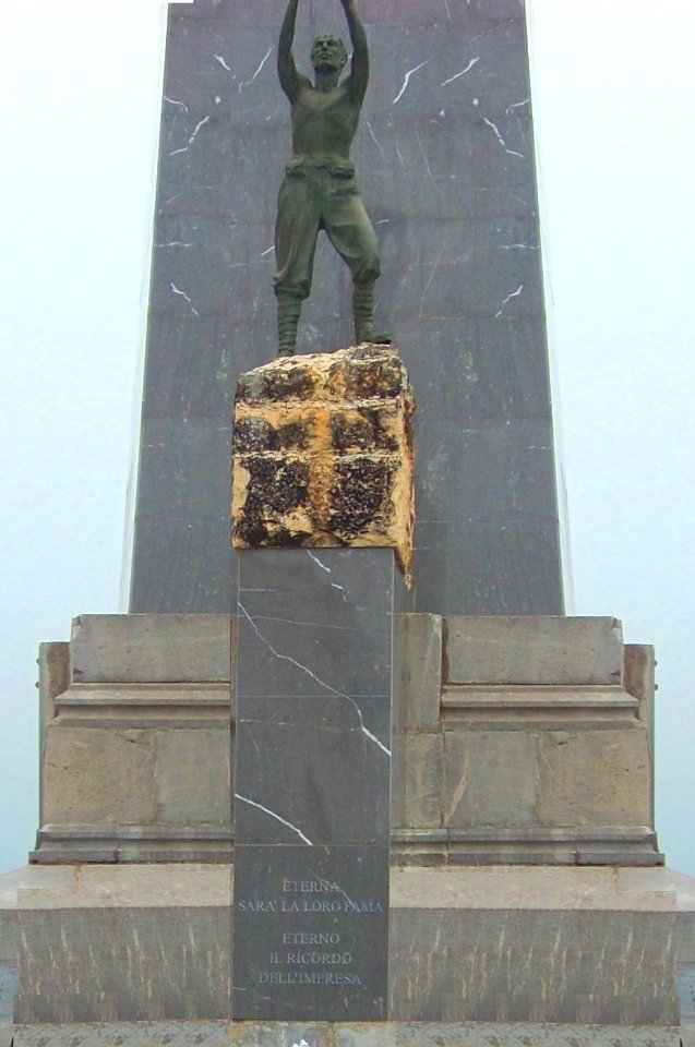 Monumento ai caduti (città di San Cataldo, provincia Caltanissetta)(3)