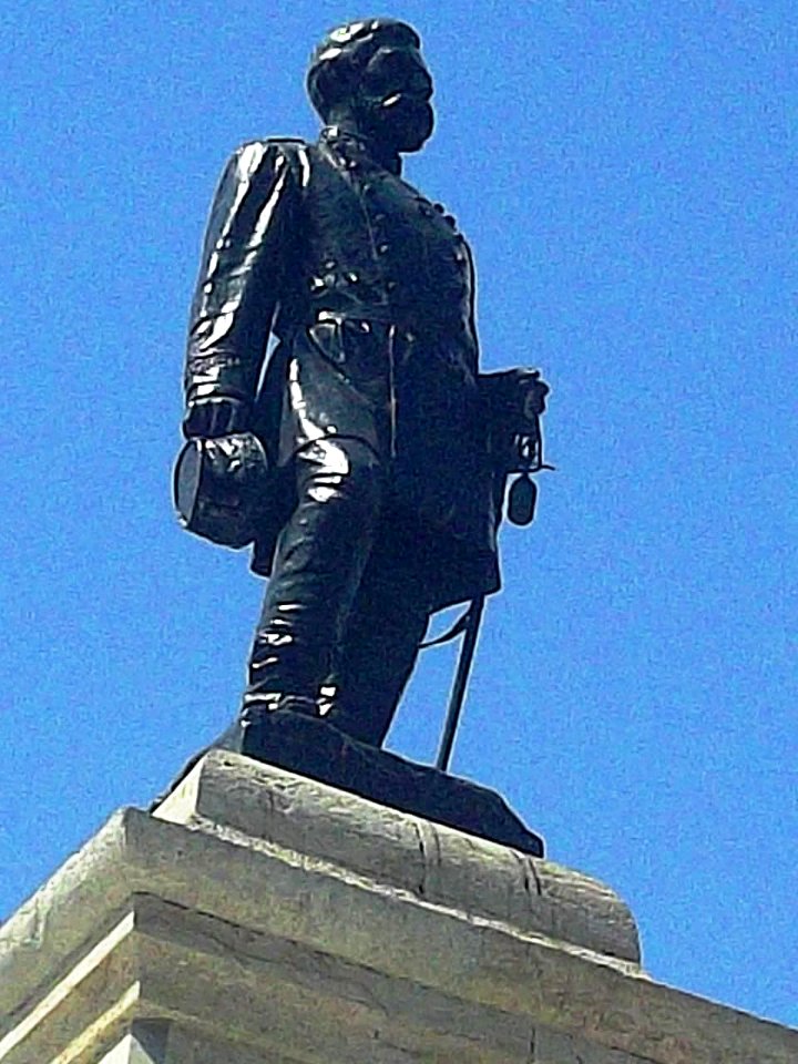 Monumento a Manuel Cepeda Peraza, Mérida, Yucatán (01b)