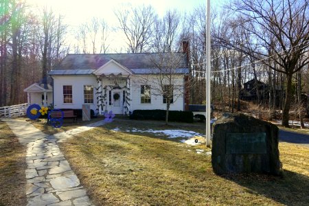 Monterey Library - Monterey, MA - DSC07336