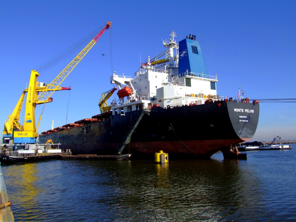 Monte Pelmo - IMO 9208526 - Amterdam at Port of Amsterdam, Holland 17-Feb-2008