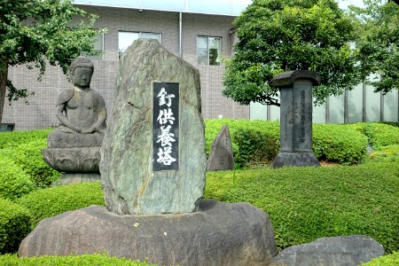 Monuments - Sensoji - Tokyo, Japan - DSC06343 photo