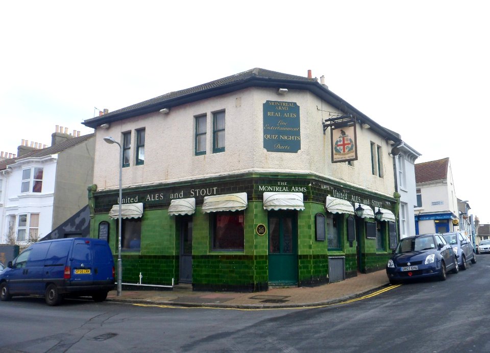 Montreal Arms pub, Albion Hill, Brighton (January 2015) (2)