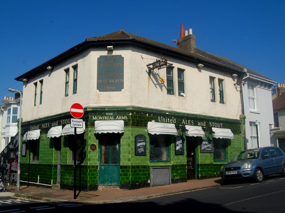 Montreal Arms pub, Albion Hill, Brighton (August 2019) (2)