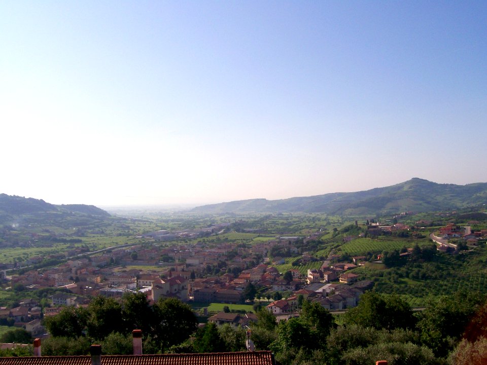 Montecchia veduta da nord