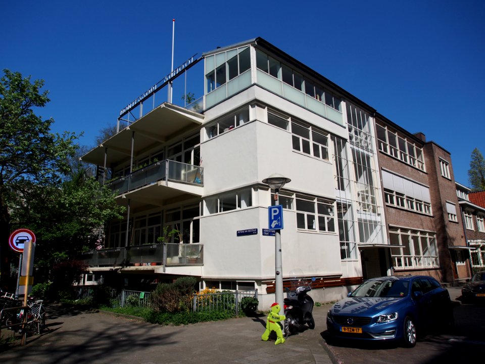 Montessorie school Anthonie van Dijckstraat hoek Albrecht Dürerstraat school pic2