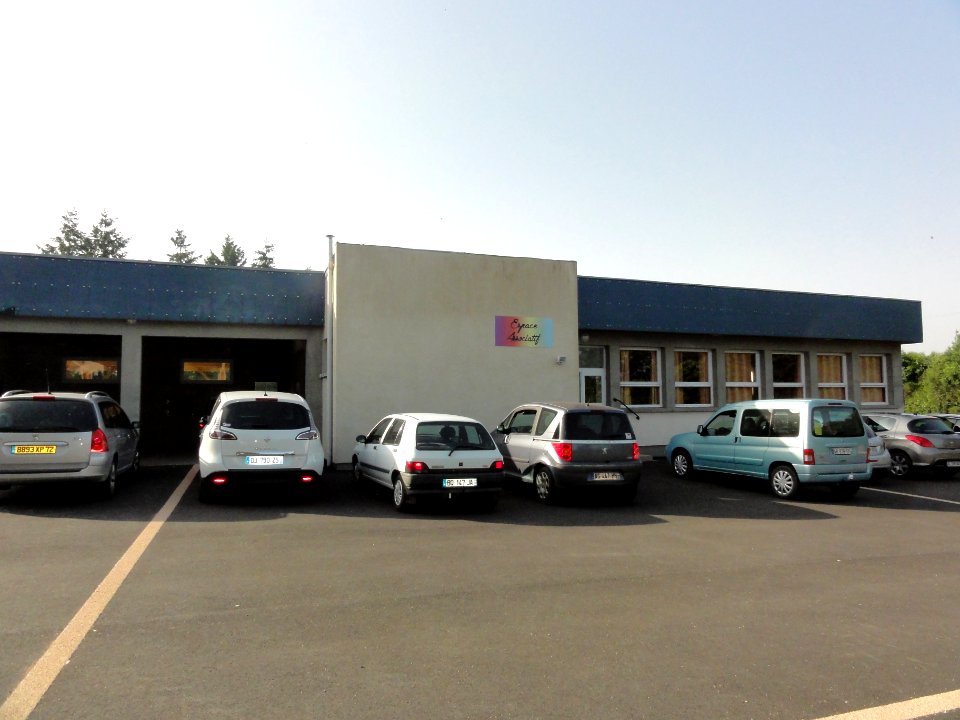 Montreuil-le-Chétif (Sarthe) salle des associations