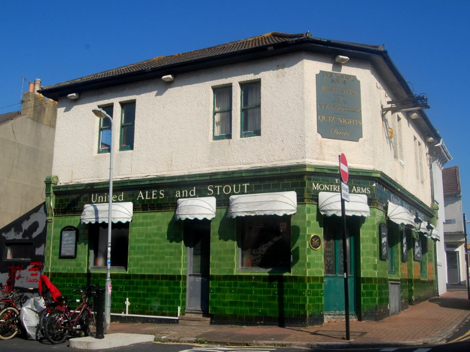 Montreal Arms pub, Albion Hill, Brighton (August 2019) (5)