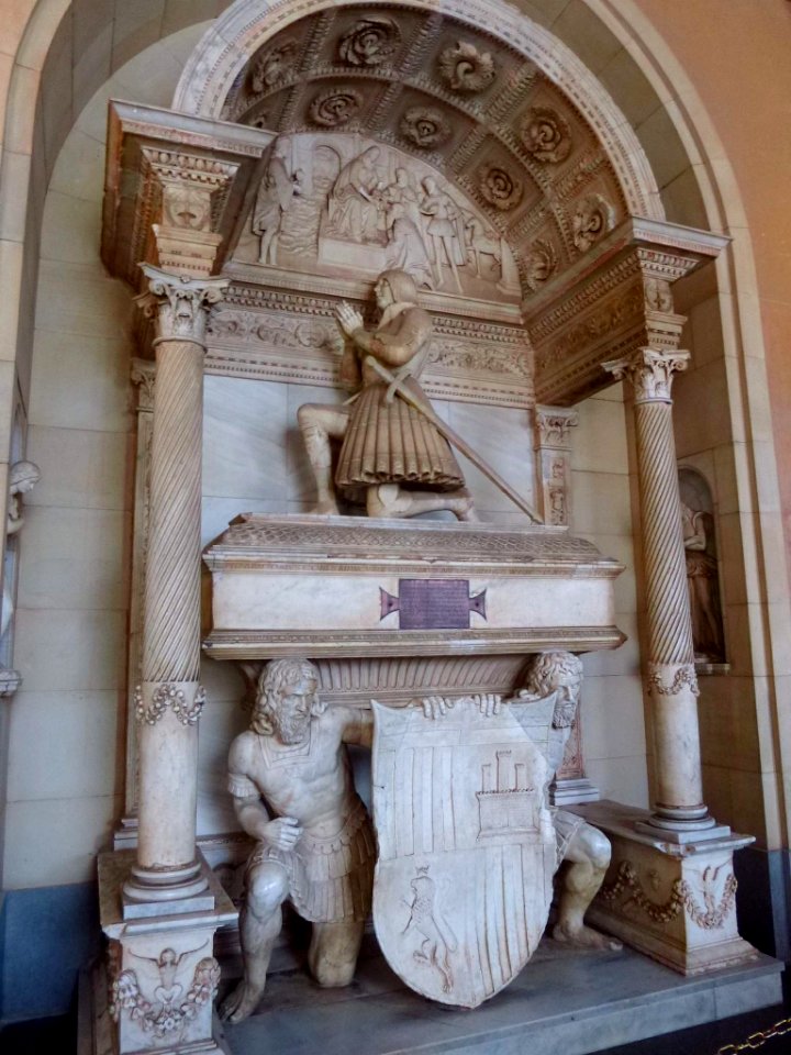 Montserrat - Tumba de Juan de Aragón y de Jonqueras
