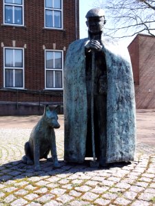Montfort (Roerdalen) sculpture de Sjiëper, by Henk Sillen, 1989