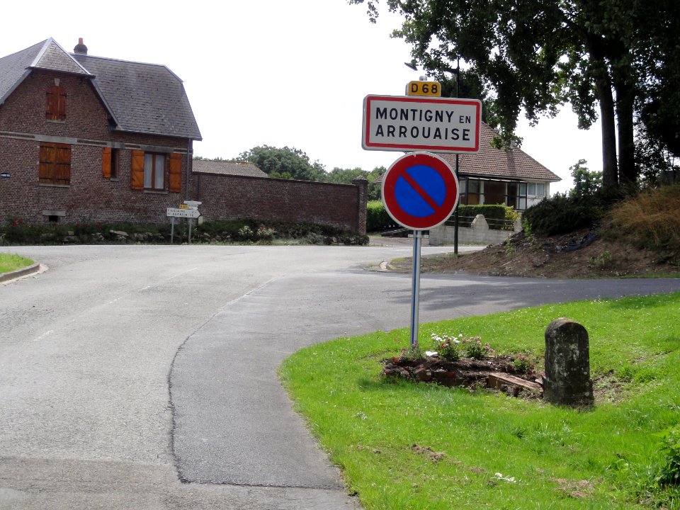 Montigny-en-Arrouaise (Aisne) city limit sign