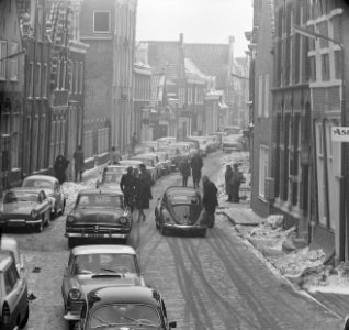 Monnickendam, drukte in de straten, Bestanddeelnr 914-7080