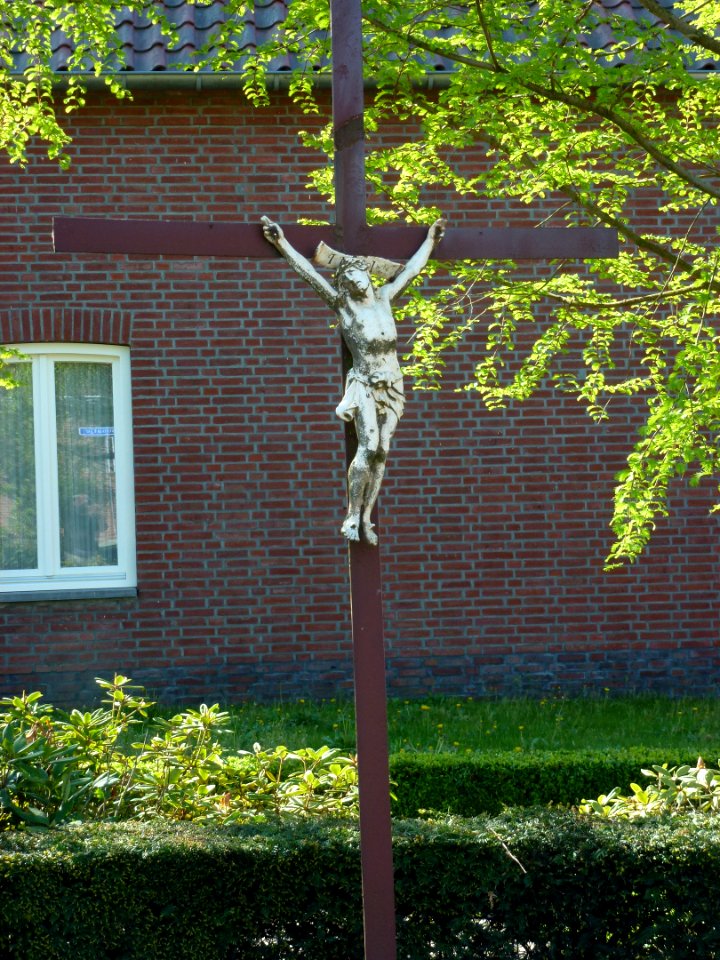 Montfort (Roerdalen) wegkruis, Zandstraat-Gestraatje
