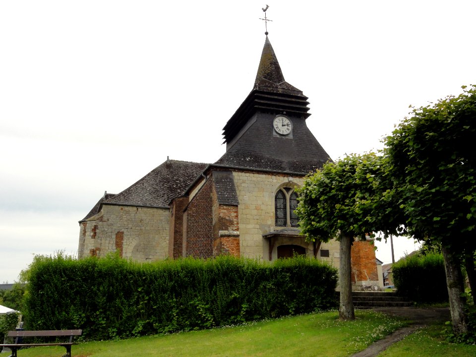 Montloué (Aisne) église