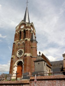 Montigny-sur-Crécy (Aisne) église (01)