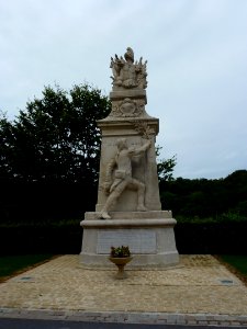 Montmeillant (Ardennes) monument aux morts (1)