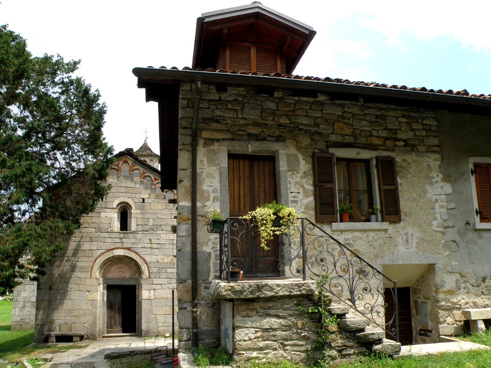 Montorfano (Mergozzo) 1.psd