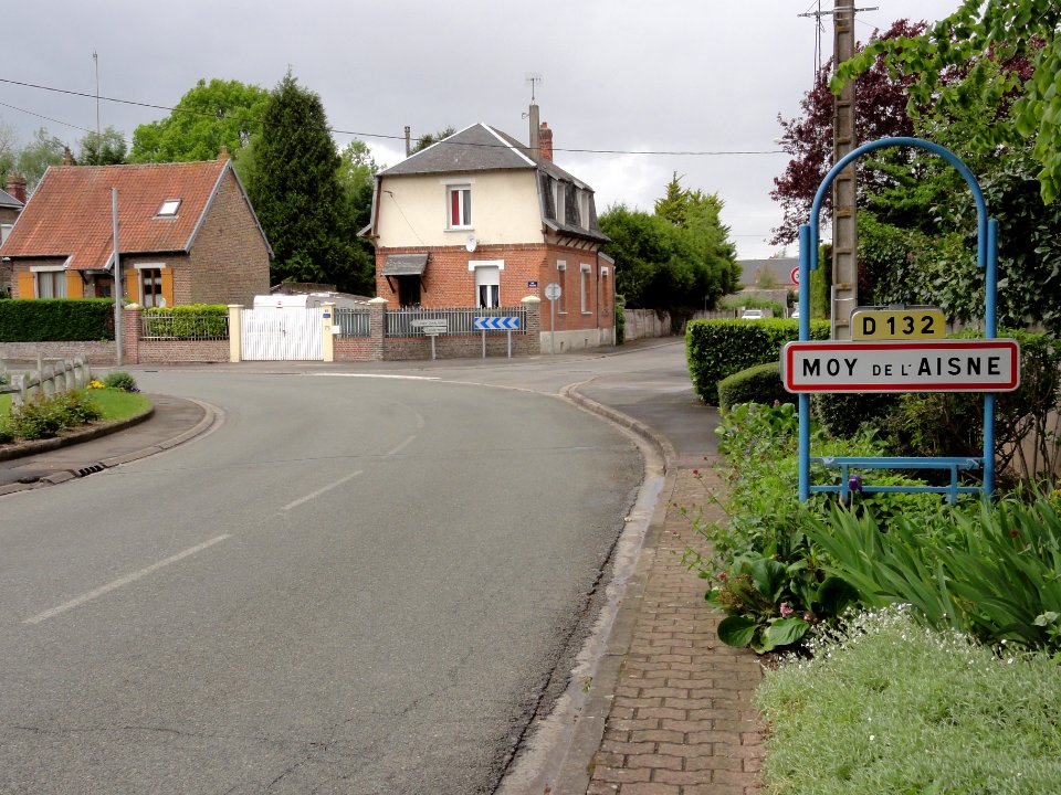 Moÿ-de-l'Aisne (Aisne) city limit sign