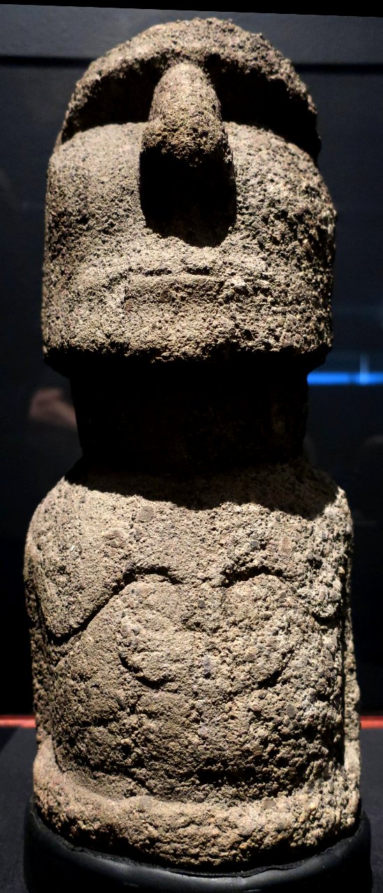 Moai ma'ea (stone figure), Rappa Nui (Easter Island), basalt, Bishop Museum
