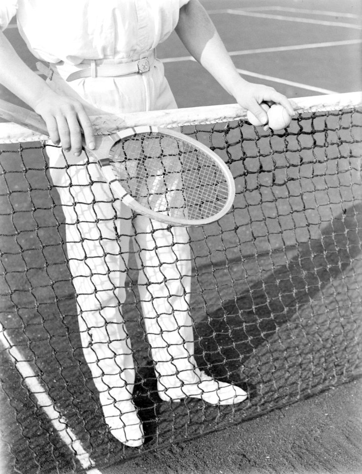 Model Sandhaus bij een tennisnet, Bestanddeelnr 252-1529