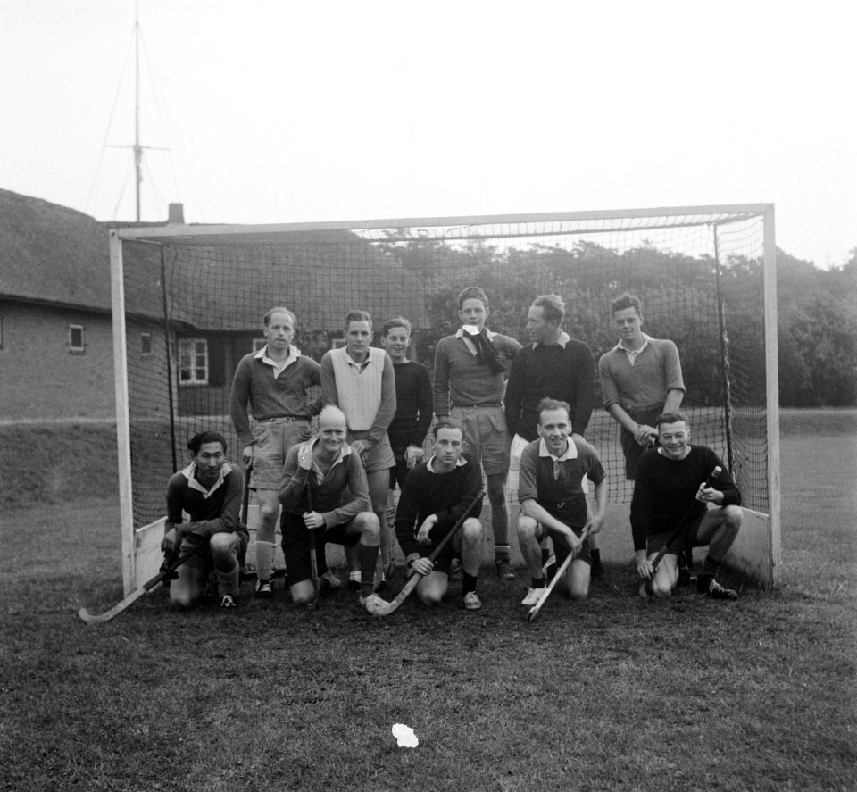 MOC Hilversum. Matrozen hockey-elftal, Bestanddeelnr 903-0216