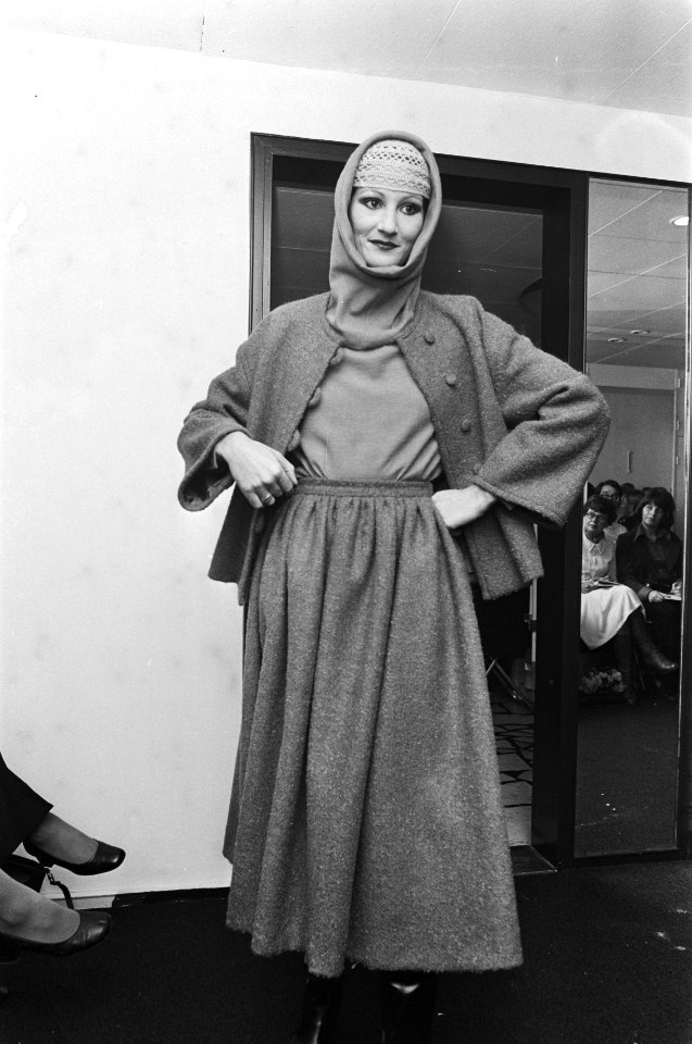 Modeshow bij Edgar Vos, Bestanddeelnr 928-8051