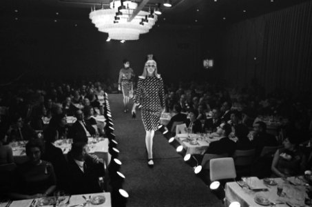 Mode, modeshows, Bestanddeelnr 919-6286