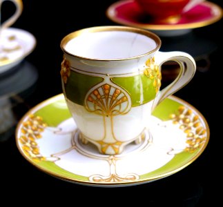 Mocha cup, designed by Adolf Flad, made by KPM Berlin, 1902, porcelain, 6 of 6 - Bröhan Museum, Berlin - DSC04099