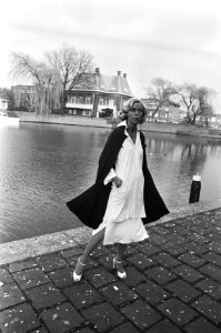 Mode (voorjaarzomer) van Maison Kuiper in Amsterdam getoond, Bestanddeelnr 928-4430