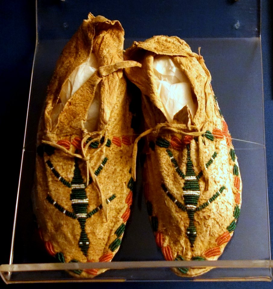 Moccasins, Cheyenne peoples, early 20th century, hide, glass - Fernbank Museum of Natural History - DSC09969