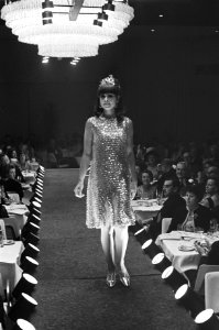 Mode, modeshows, Bestanddeelnr 919-6280