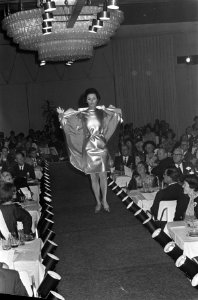 Mode, modeshows, Bestanddeelnr 919-6285