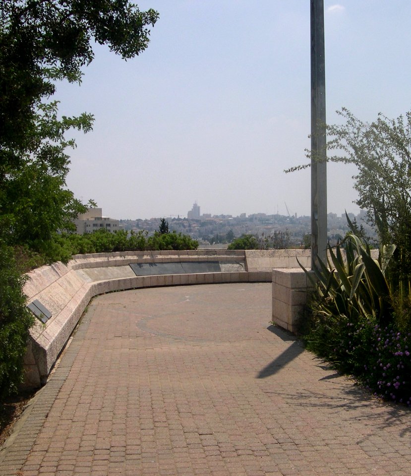 Mitzpe Oded Giv'at HaMivtar Jerusalem 2 July 10 2009 037