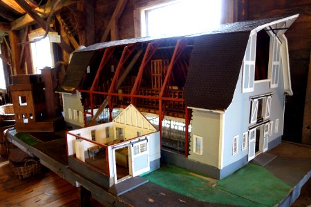 Model barn - Hadley Farm Museum - DSC07710
