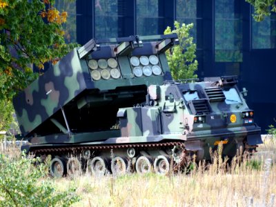 MLRS M-270 Nationaal Militair Museum pic1