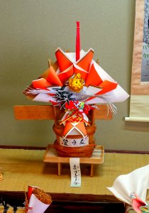 Mizuhiki engagement gifts - Shinise Kinenkan Museum - Nagamachi - Kanazawa, Japan - DSC00235
