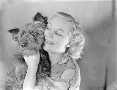 Model Gerber met hond, Bestanddeelnr 190-0822