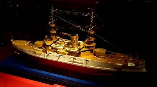 Model of the First Battleship Wisconsin, built 1896-1901 - Wisconsin Veterans Museum - DSC02956
