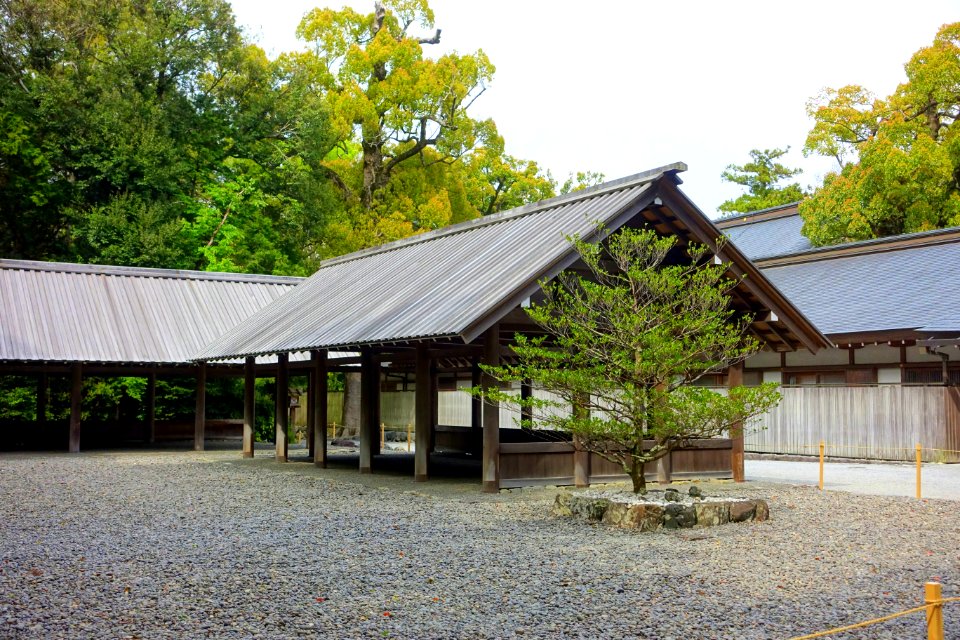 Miyano-megurino-Kami at Geku Kaguraden - Geku, Ise Shrine - Ise, Mie, Japan - DSC07794
