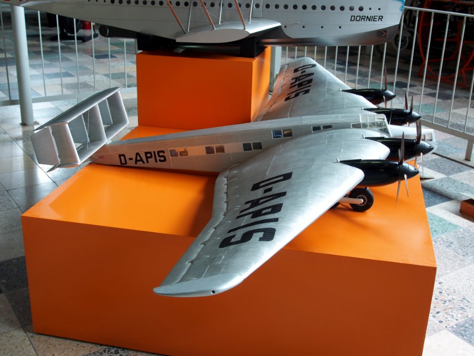 Model of Junkers G 38 (LUFT-HANSA) D-APIS at Flugausstellung Hermeskeil, pic1