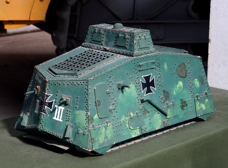 Model of a German WWI tank in the Musée des Blindés, France