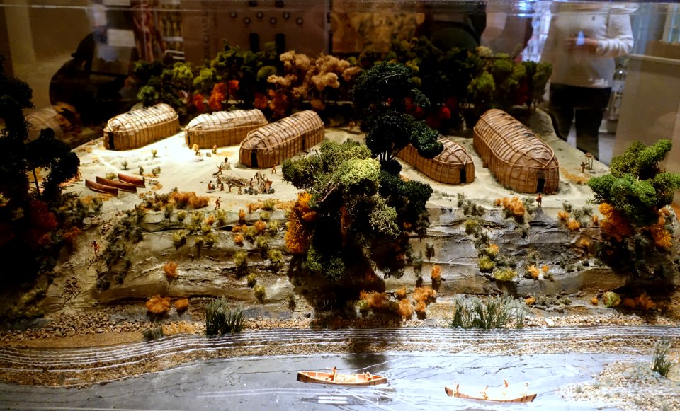 Model of St. Lawrence Iroquoian village, c. 1500-1550 - Château Ramezay - Montreal, Canada - DSC07391