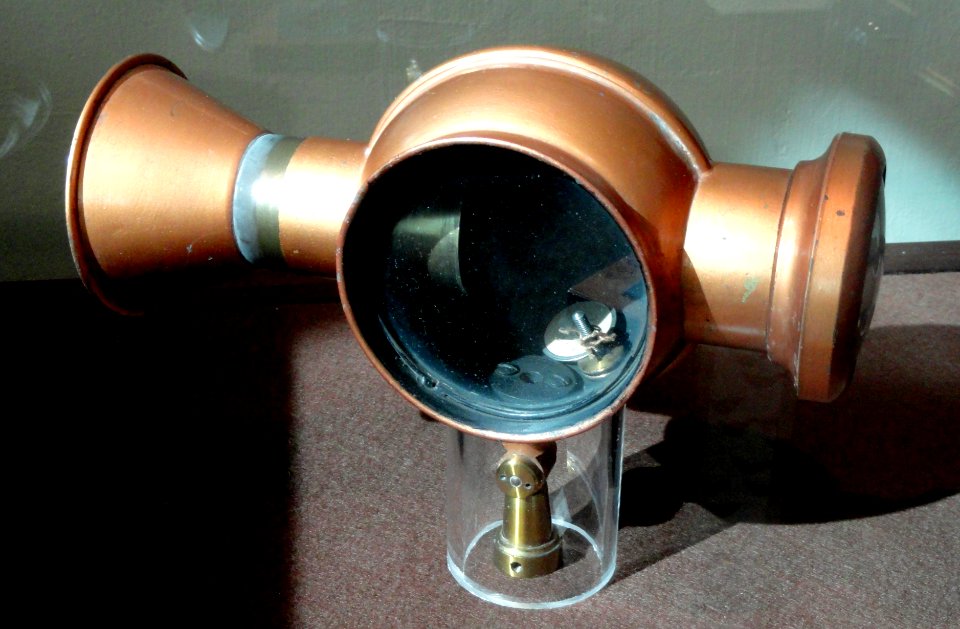 Model of human eye - Cabinet of Physics (Arppeanum) - - DSC05143
