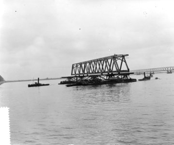 Moerdijkbrug plaatsen overspanning, Bestanddeelnr 906-5889