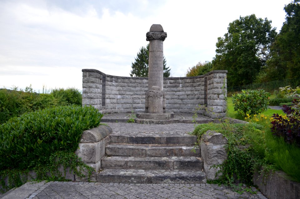 Mogendorf, Friedhof, Kriegerdenkmal, Totale