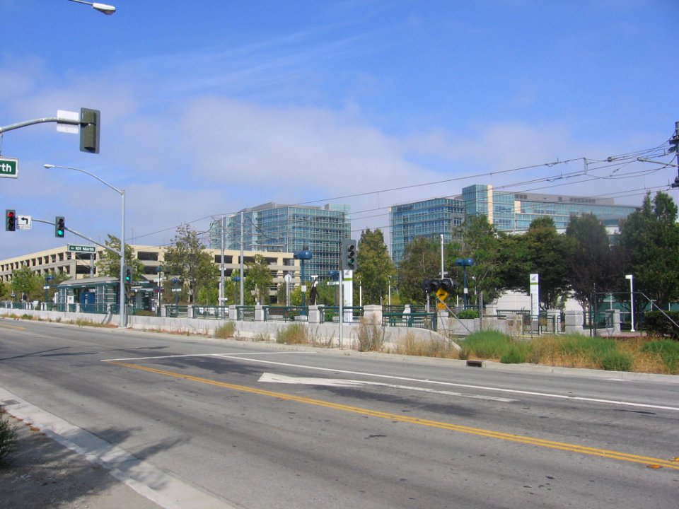 Moffett Park VTA 1084 01