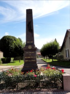 Mognéville (Meuse) monument aux morts
