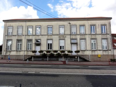 Moncel-lès-Lunéville (M-et-M) école