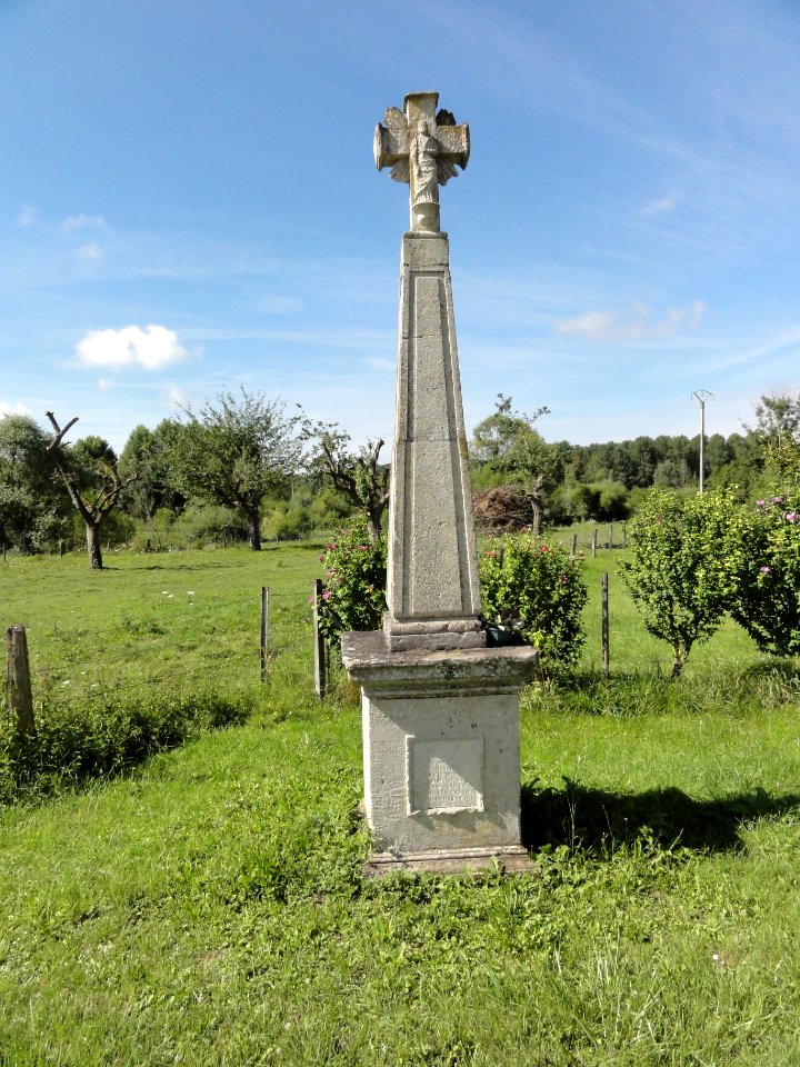 Mognéville (Meuse) croix de chemin B, verso