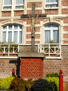 Monceau-le-Waast (Aisne) calvaire rue de l'église